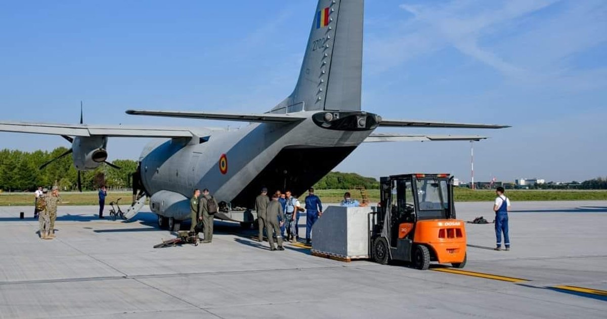 Două aeronave ale Forțelor Aeriene Române au acționat pentru stingerea incendiului de pădure din județul Mehedinți Două aeronave ale Forțelor Aeriene Române au acționat pentru stingerea incendiului de pădure din județul Mehedinți