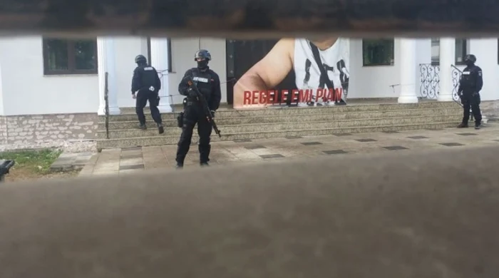 Locuința lui Emi Pian a fost percheziționată de polițiști în căutarea banilor sau a actelor de împrumut întocmite în seara crimei 
