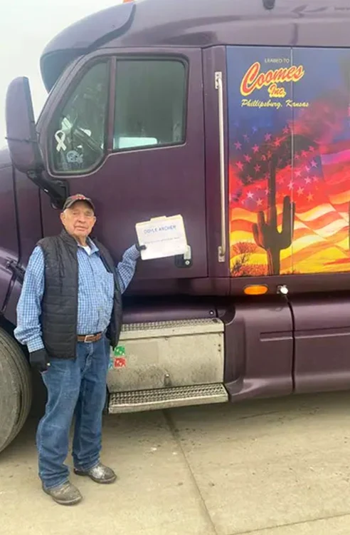 Doyle Archer, cel mai bătrân șofer de camion din lume
