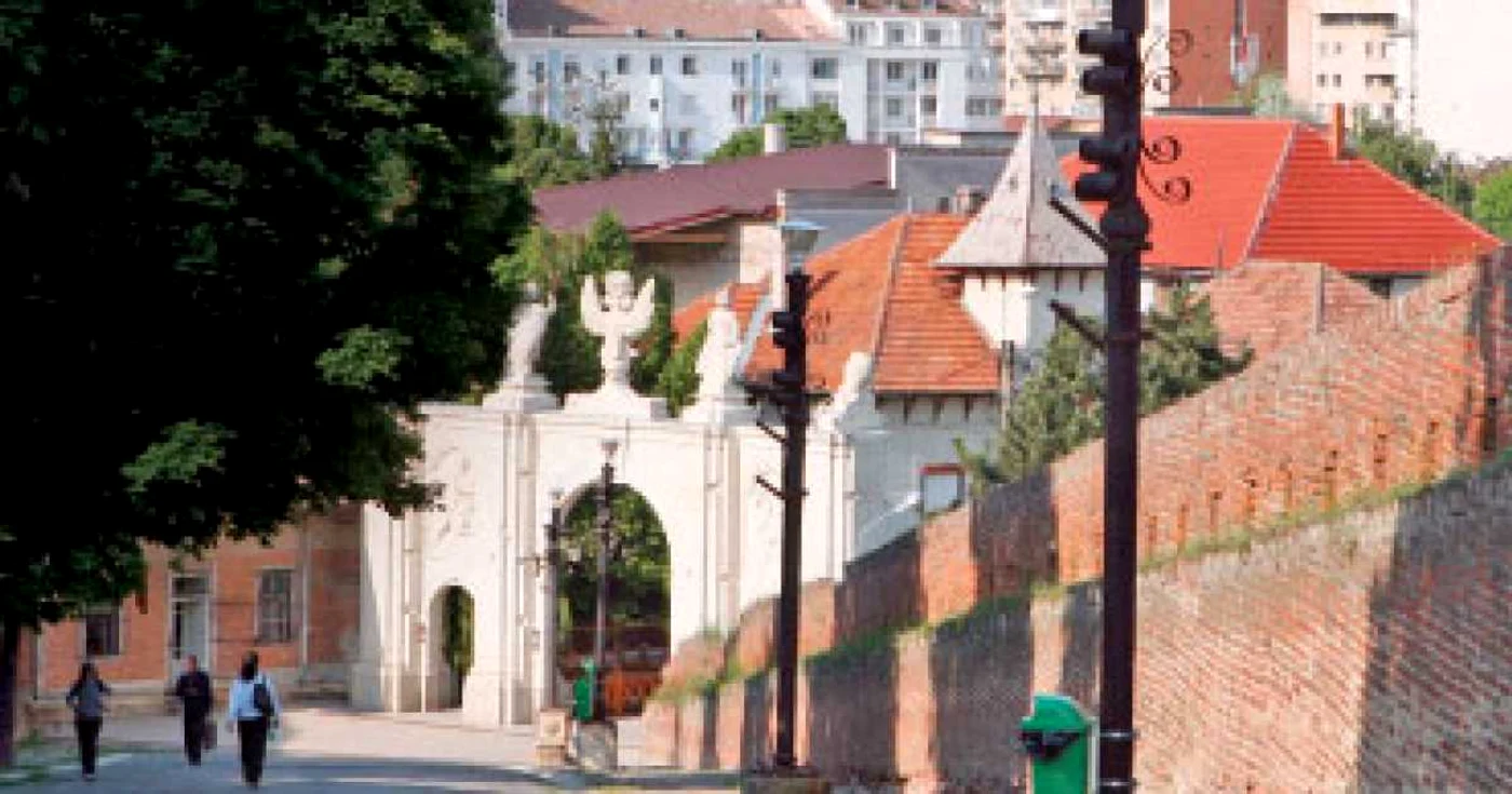 Alba Iulia, oraşul în  care nu vă  veţi plictisi