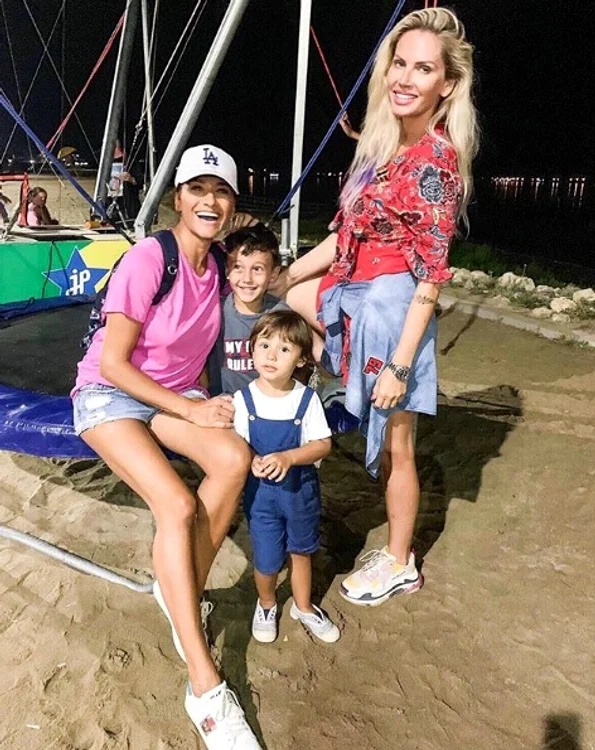 2 claudia patrascanu si andreea banica jpg jpeg