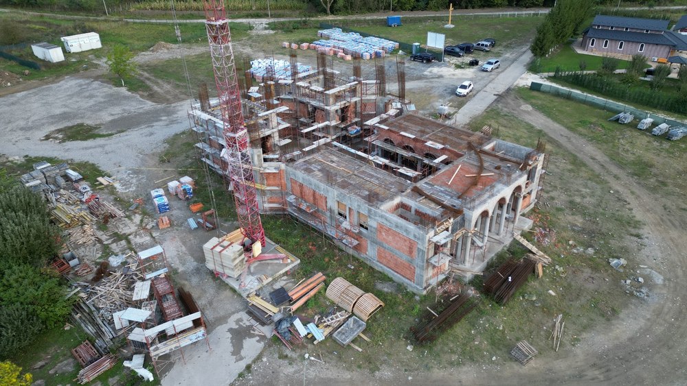Athosul românesc prinde contur pas cu pas. Cât ar putea dura lucrările la prima mănăstire închinată Sfântului Neagoe Basarab