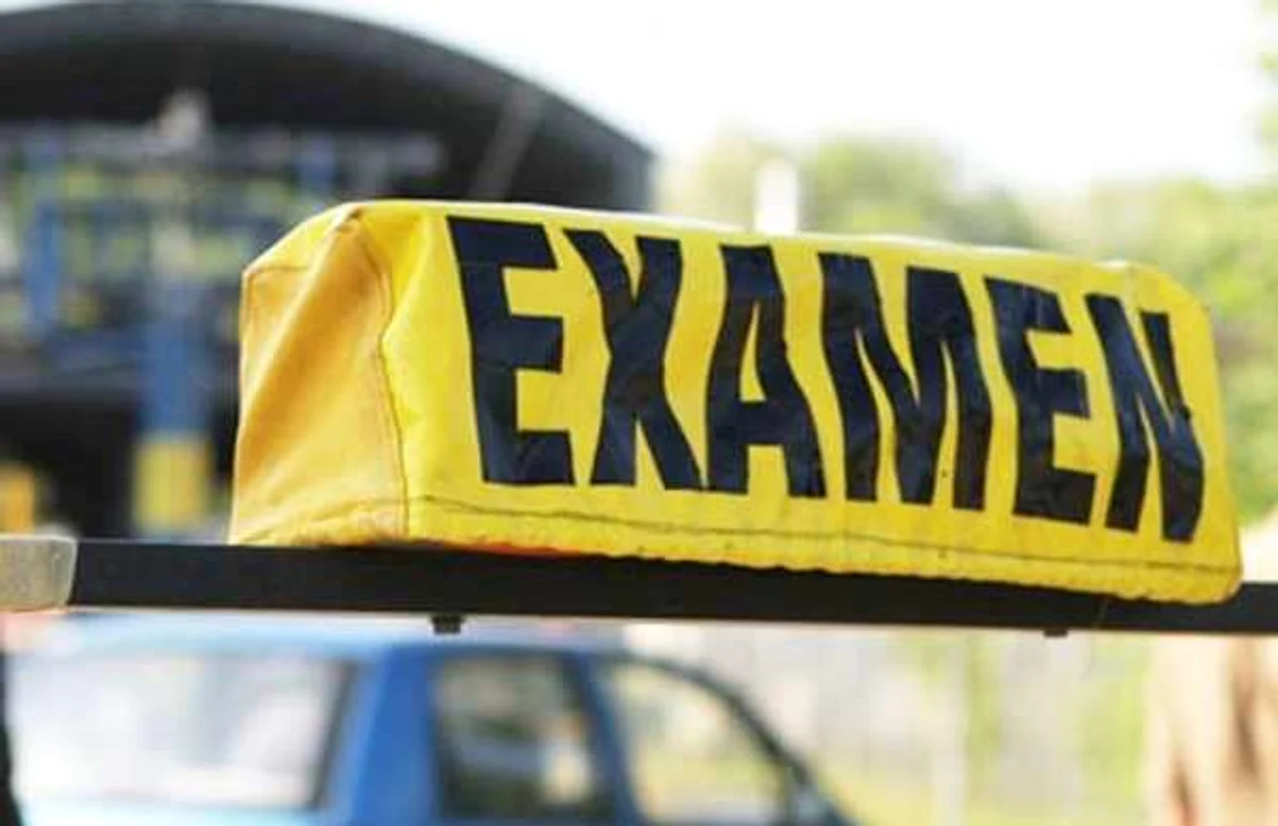 Maşină de examinare pregătită de examen FOTO Adevărul