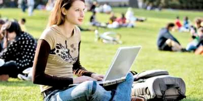 Utilizatorii vor putea intra gratis pe internet în multe parcuri, cafenele sau pieţe