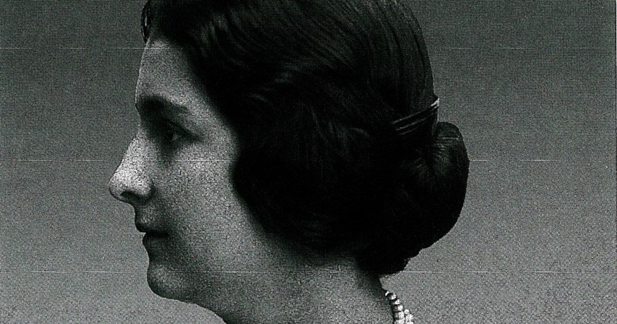 Povestea sfâșietoare a primei românce ofițer: a ajuns în sărăcie, ca femeie de serviciu. Povestea sfâșietoare a primei românce ofițer: a ajuns în sărăcie, ca femeie de serviciu.