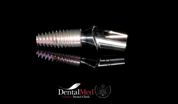 poza implant a implant cu bont jpeg