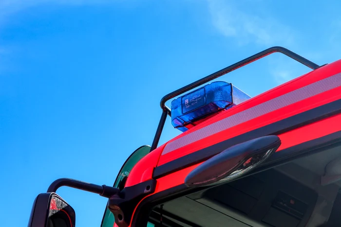 Bărbatul a dotat mașina cu  semnale luminoase și acustice FOTO: pixabay