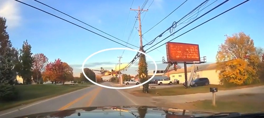 Imagini șocante cu avionul care s-a prăbușit în Kentucky după ce a pierdut un motor