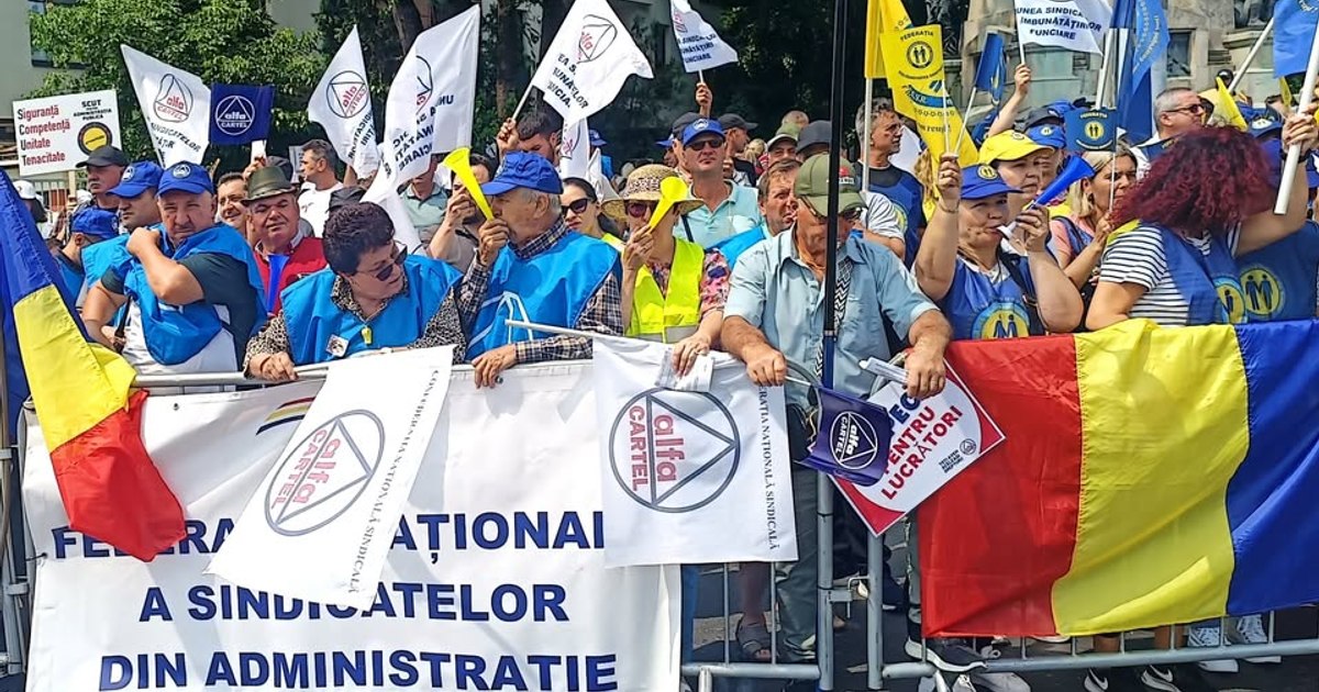 Patru mari confederaţii sindicale protestează miercuri la Guvern