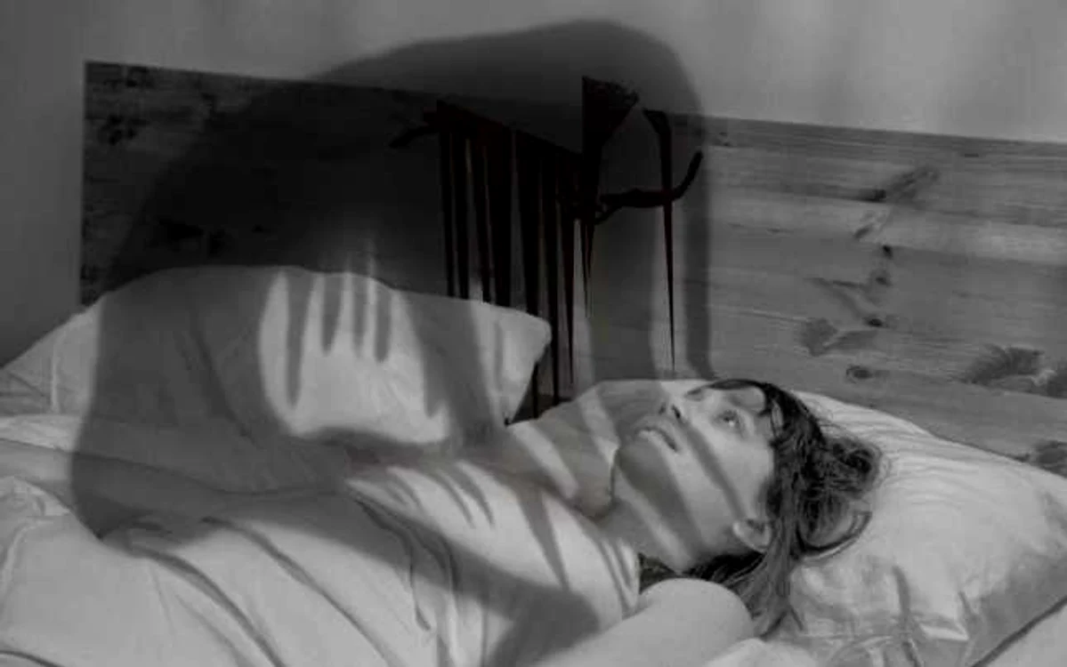 Oamenii pot crede că experiementează fenomene paranormale, dar efectele sunt produse de elemente din jur sau de propriul corp FOTO mysticalcoven.com
