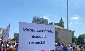 Protest profesori Iasi jpg