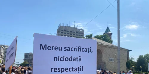 Protest profesori Iasi jpg