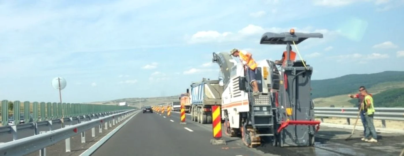 Reparaţii pe A2 FOTO Adevărul