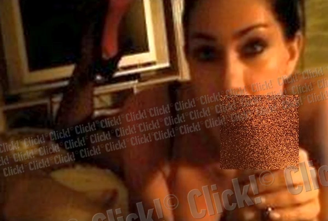 Kim Kardashian, în timpul partide de sex oral cu fostul soţ.