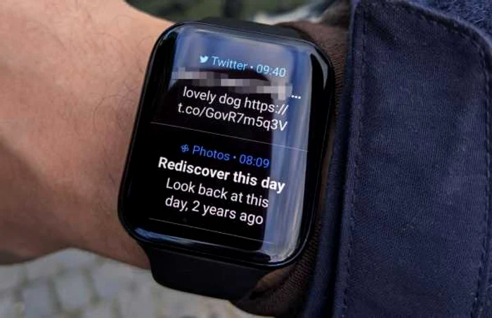 Oppo watch notificari FOTO Adrian Pogîngeanu