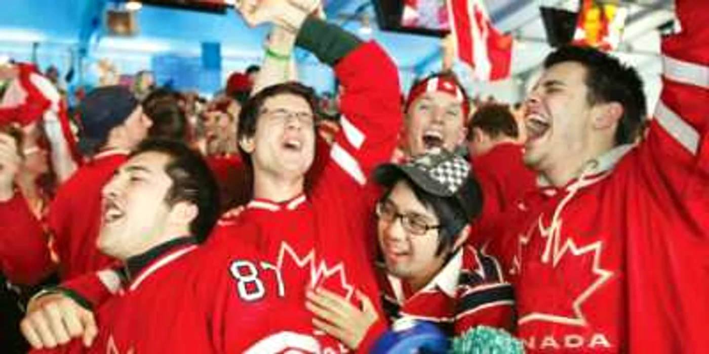 În Canada a fost bucurie naţională după ce reprezentativele de hochei au câştigat titlurile olimpice la masculin şi feminin 