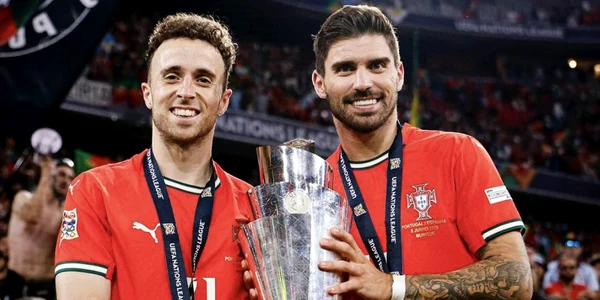 Ruben Neves si Diogo Jota jpeg