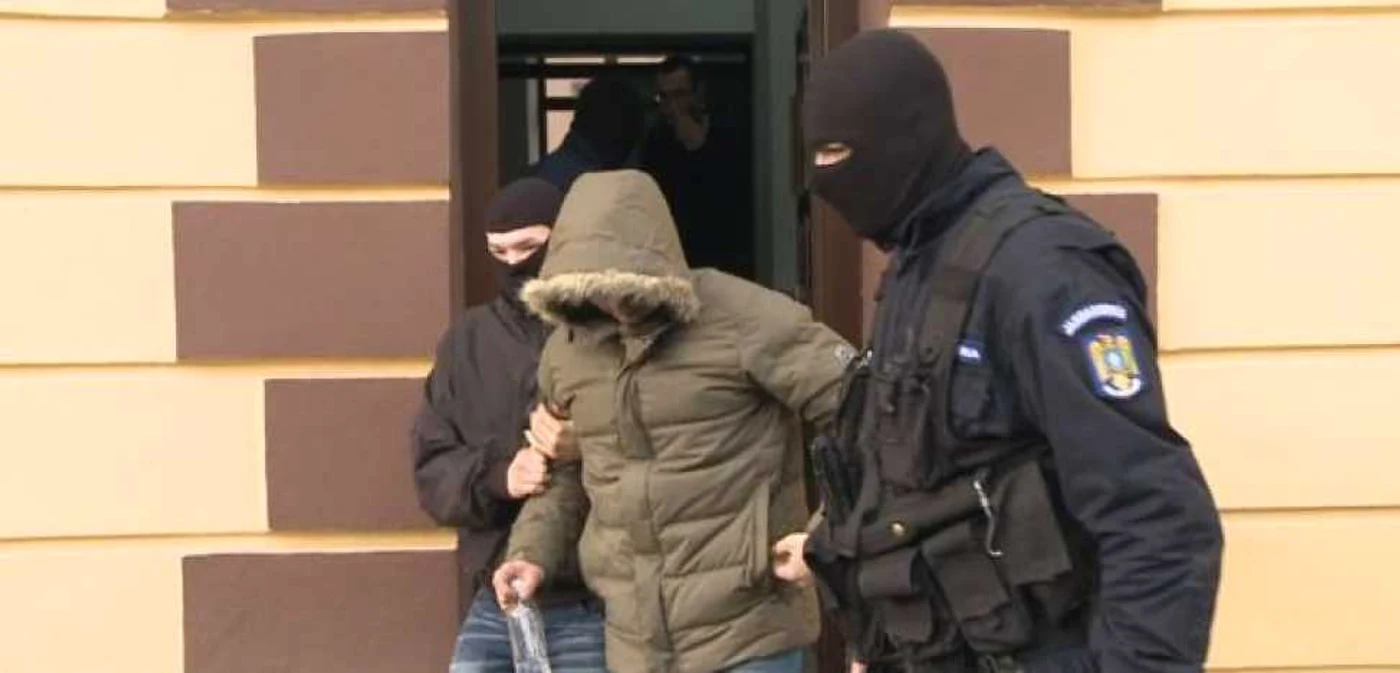 Poliţistul riscă mulţi ani după gratii. Foto Arhivă