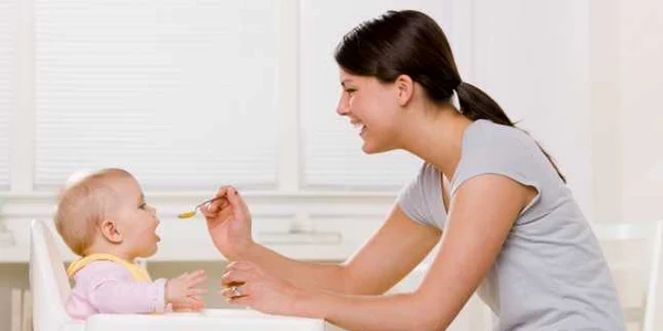 bebe alimentatie