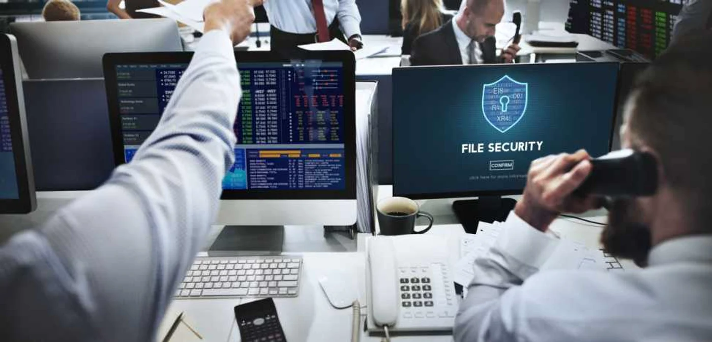 GDPR - date personale - protectie - securizare - confidential FOTO 123 RF 