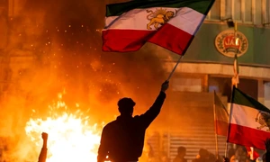 proteste violente in Iran foto X @gghamari jfif