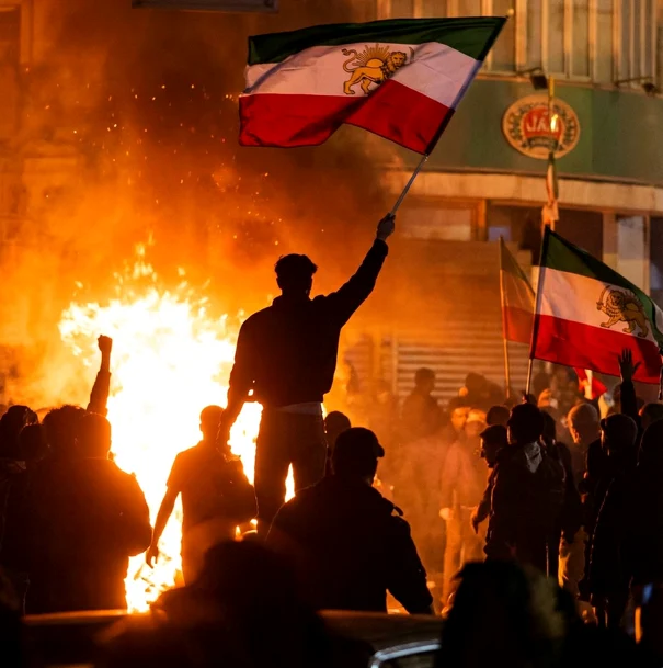Regimul de la Teheran, tot mai aproape de prăbușire FOTO: X/ @gghamari