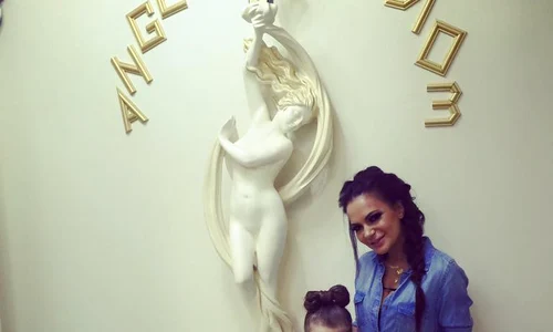 Andreea Antonescu fiica ei Sienna 2 jpeg