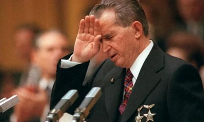 Epoca de Aur a umorului  Bancurile subversive din comunism jpeg
