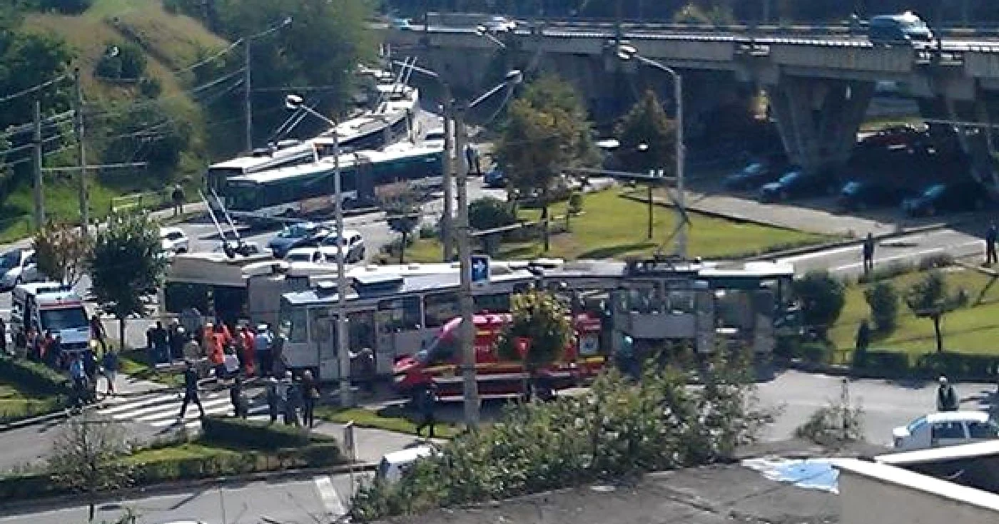 Accidentul a avut loc în cartierul clujean Mănăştur. FOTO: Darius