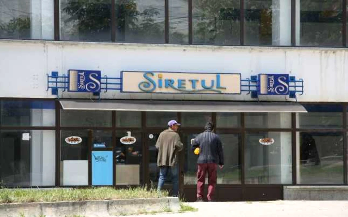 Vânzările societăţii Siretul Paşcani au scăzut dramatic în ultimii ani din cauza reducerii cererii de perdele atât pe pieţele externe, cât şi în România FOTO ziarulevenimentul.ro