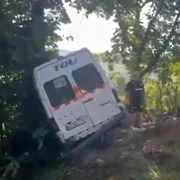 Accident grav în Câmpulung cu un microbuz FOTO Captură video 