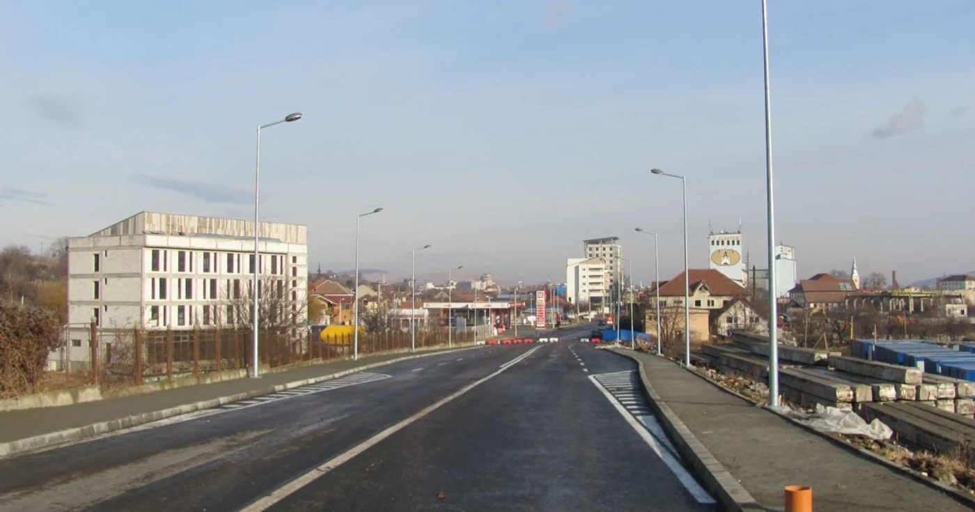 Pasajul rutier va fi deschis circulaţiei