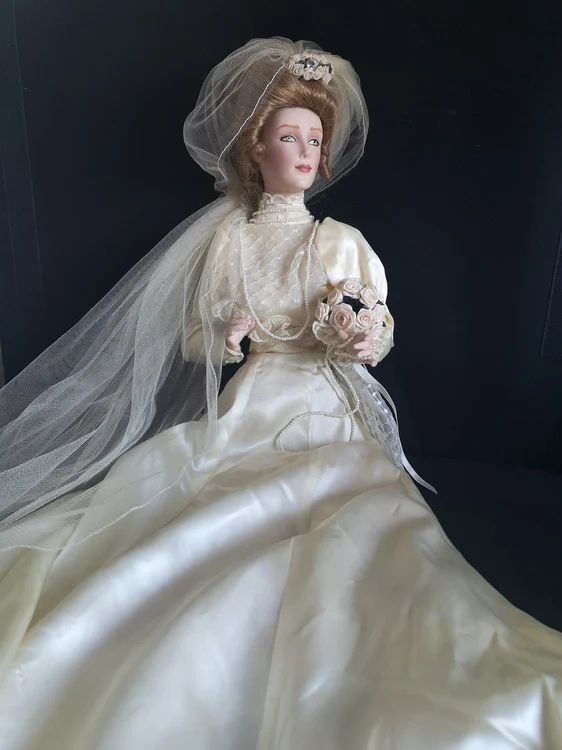 Elizabeth este expusă la  Muzeul Obiectelor Bântuite din Rotherham (Foto: Profimedia)