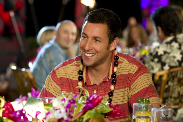 Adam Sandler, în filmul „Just Go with It“ FOTO Sony Pictures