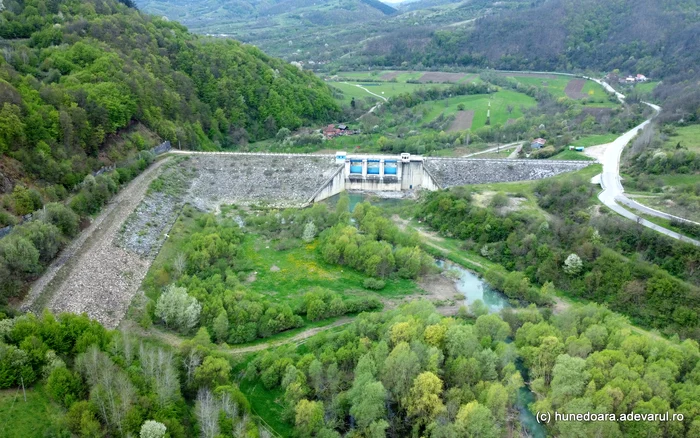 Barajul Mihăileni. Foto: Daniel Guță