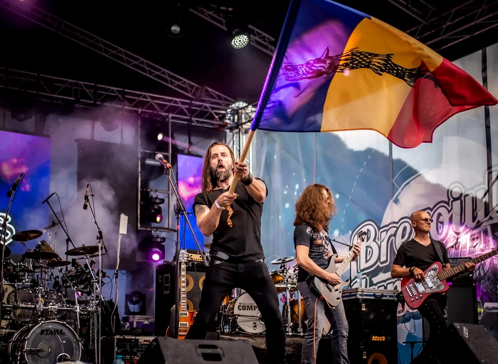 Festivalurile internaționale de muzică din stațiunea Brezoi de pe Valea Lotrului în Vâlcea
