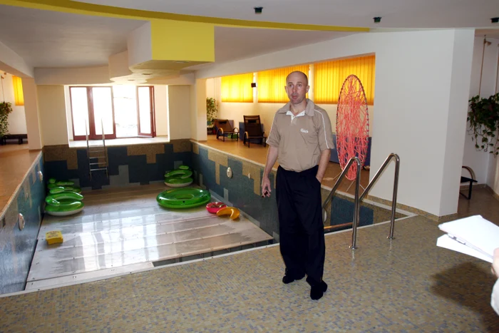 Acasă la Mugur Mihăescu. Imagini din 2007foto: Florin Șuler