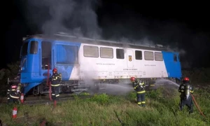 locomotiva incendiu ISU Bihor jpg