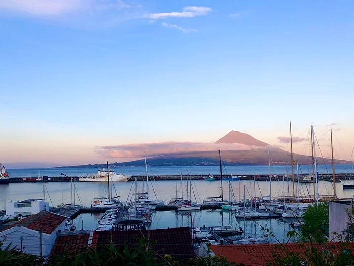 Insula Faial din arhipelagul Azore, Portugalia / foto: Instagram @horta.faial.azores