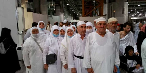 Musulmani români în pelerinaj la Mecca şi Medina Sursă foto Ibrahim Dilaver Osman