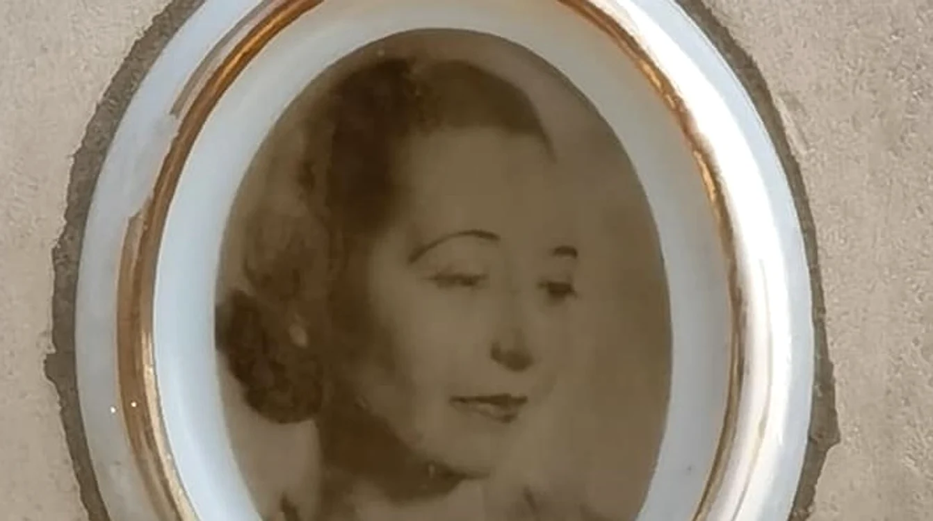 Maria Antonescu FOTO Cimitirul Bellu
