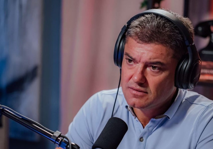 „Nu m-aș fi așteptat niciodată să facă asta”. Femeia care îl acuză pe Boureanu de agresiune sexuală povestește ce s-a întâmplat
