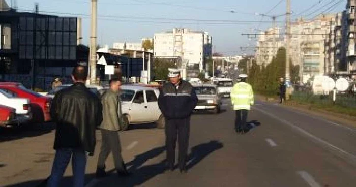 Botoşani: Conducători auto profesionişti, cercetaţi penal