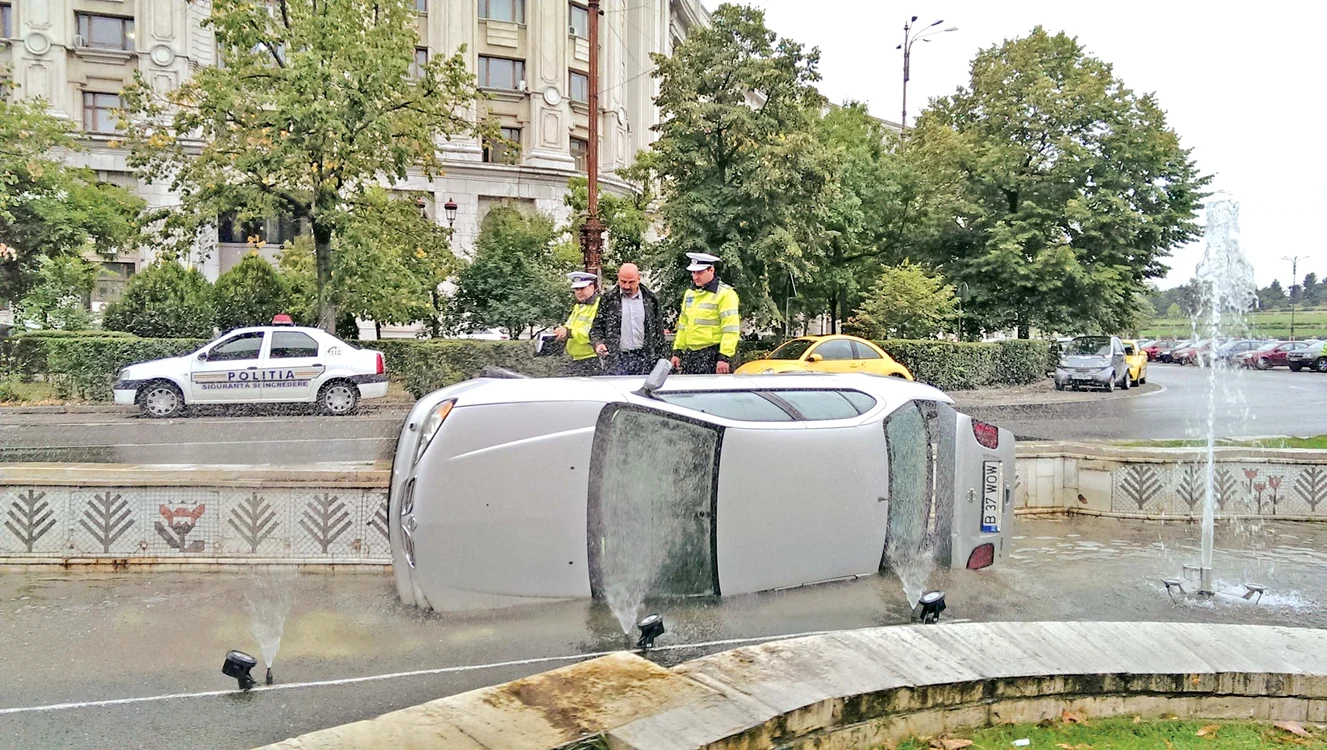 
    Accidentul s-a produs în apropiere de Palatul Parlamentului  