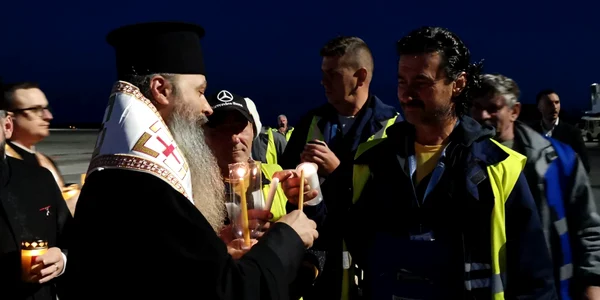 Lumina Sfântă pe Aeroportul Timișoara FOTO Ștefan Both