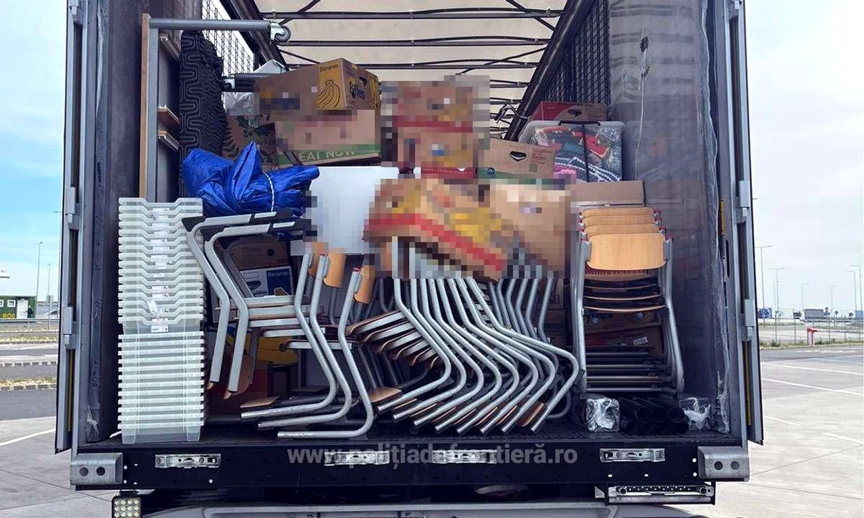 Este vorba despre mai multe tipuri de deșeuri FOTO Poliția de Frontieră 