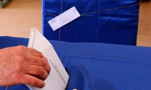 urna vot 20668 jpeg