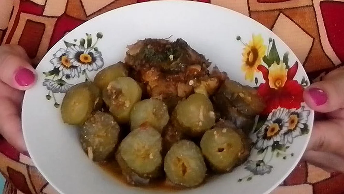 mancare castraveti jpeg