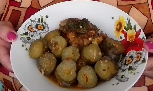 mancare castraveti jpeg