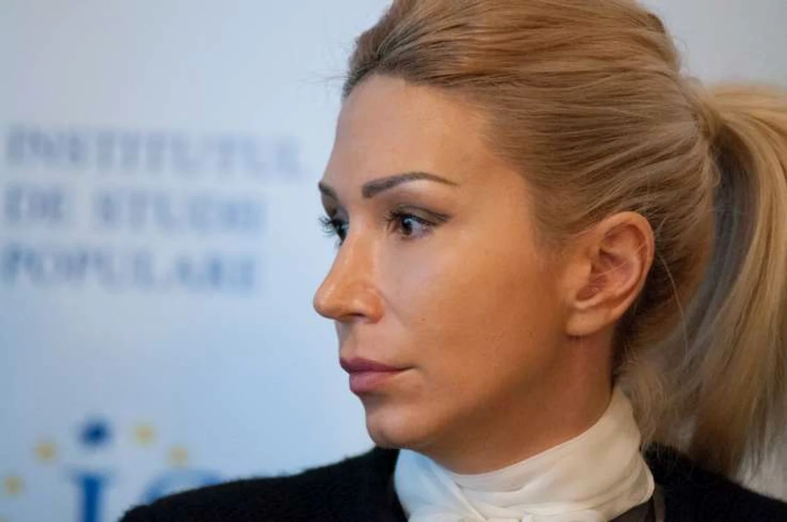 În anii 2000, Raluca Turcan nu avea o coafură ieșită din comun